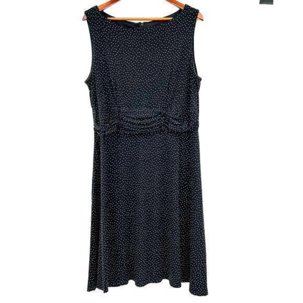 Jessica Howard plus size black & white polka dot sleeveless zip back dress 18W